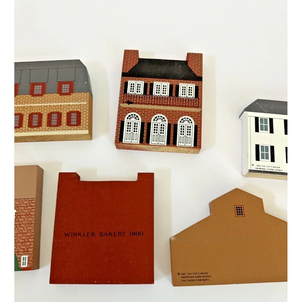 Cat's Meow Village Set Gerneral Store Barn Series Winkler Bakery Calef's Set 7